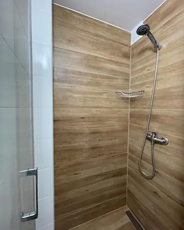 Magnezja 4*
