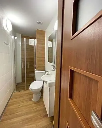 Magnezja Bed & Breakfast 4*