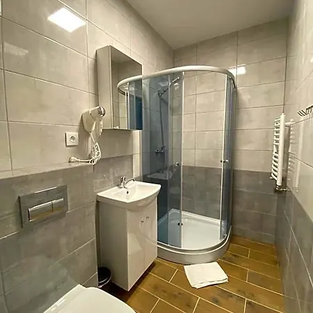 Magnezja Bed & Breakfast 4*