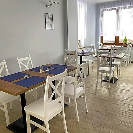 Magnezja Alojamento de Acomodação e Pequeno-almoço 4*