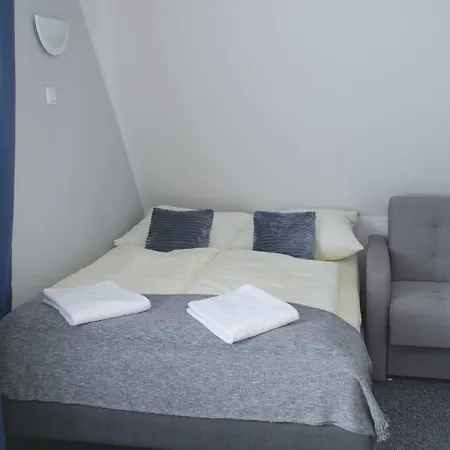 Bed & Breakfast Magnezja 3*